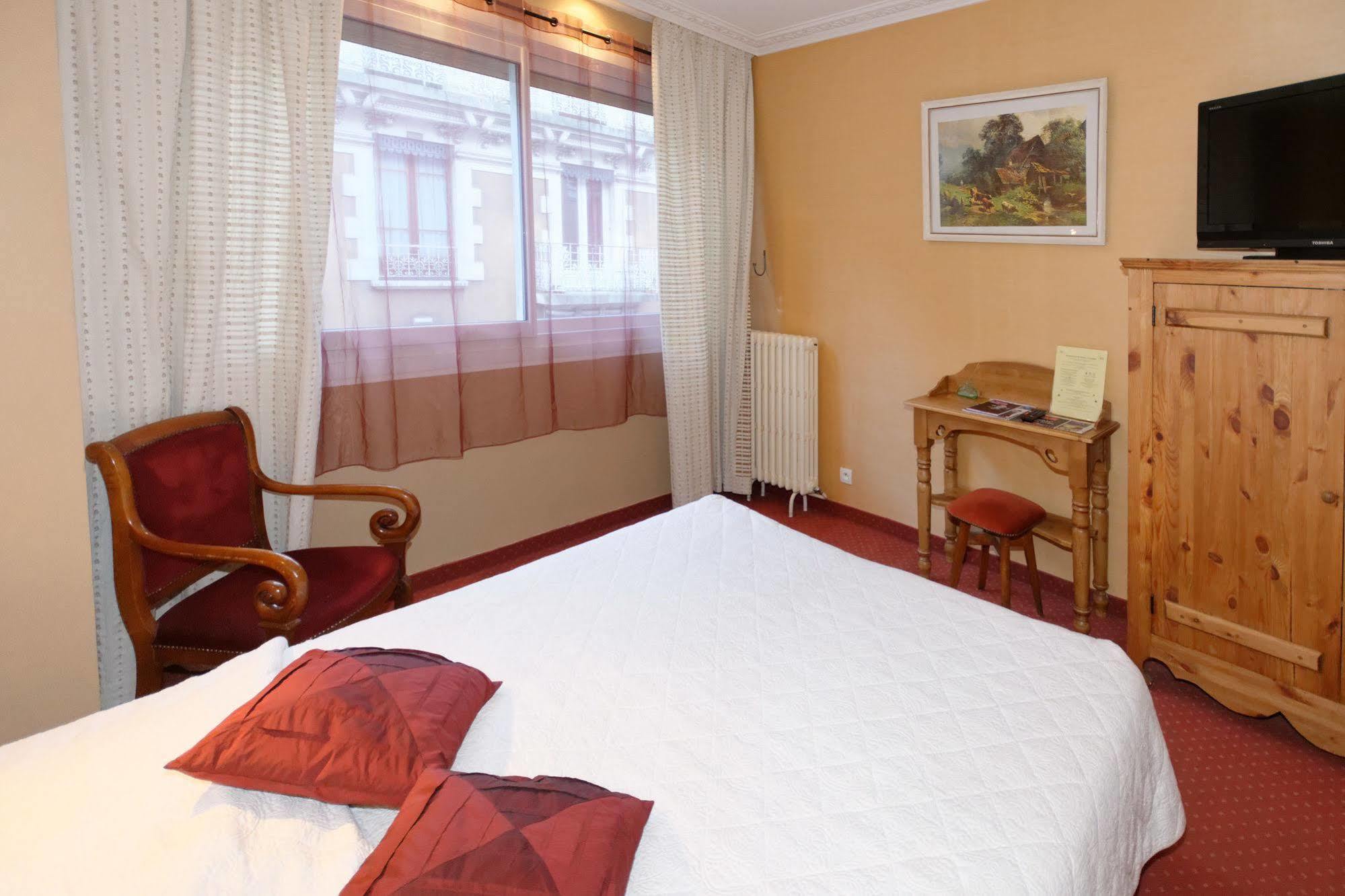 Trianon Grenoble Centre Hotel Exterior foto